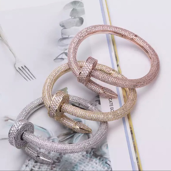 925 Sterling Silver ICEDOUT BLING NAIL HEAD BANGLE - Picture 1 of 16